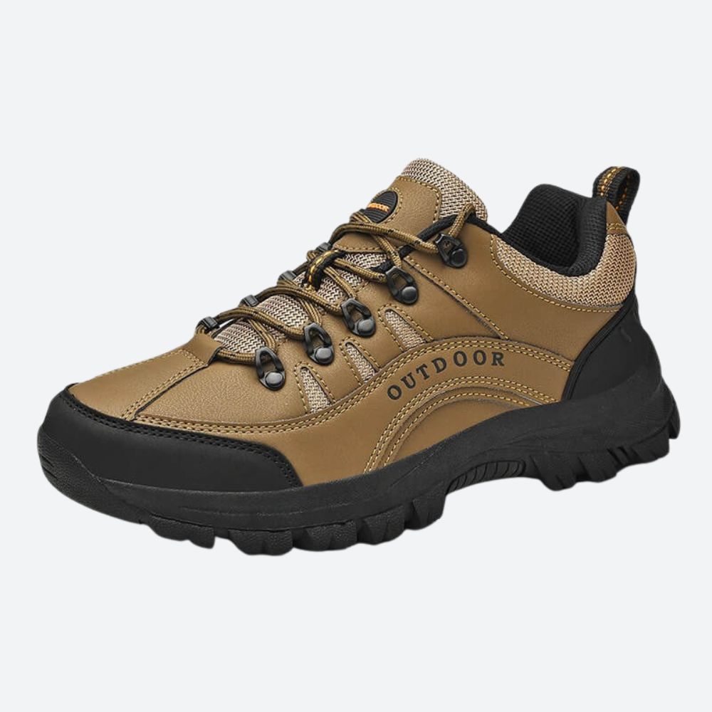 Męskie buty trekkingowe na wiosnę/lato, idealne na szlak i piesze wycieczki. Wygodne obuwie sportowe outdoor.