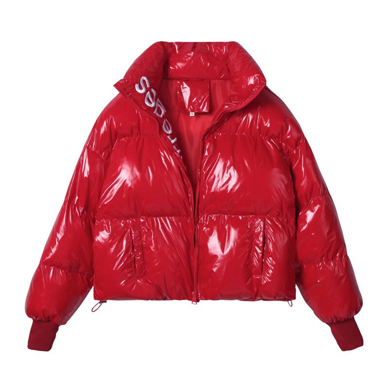 Błyszcząca damska kurtka zimowa oversize, pikowana, ciepła, modna. Idealna do stylizacji streetwear.