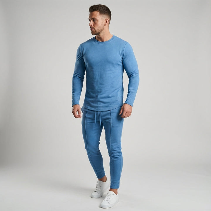 Elegancki męski komplet joggerów Cody. Idealny dres sportowy i casualowy na siłownię lub relaks w domu.