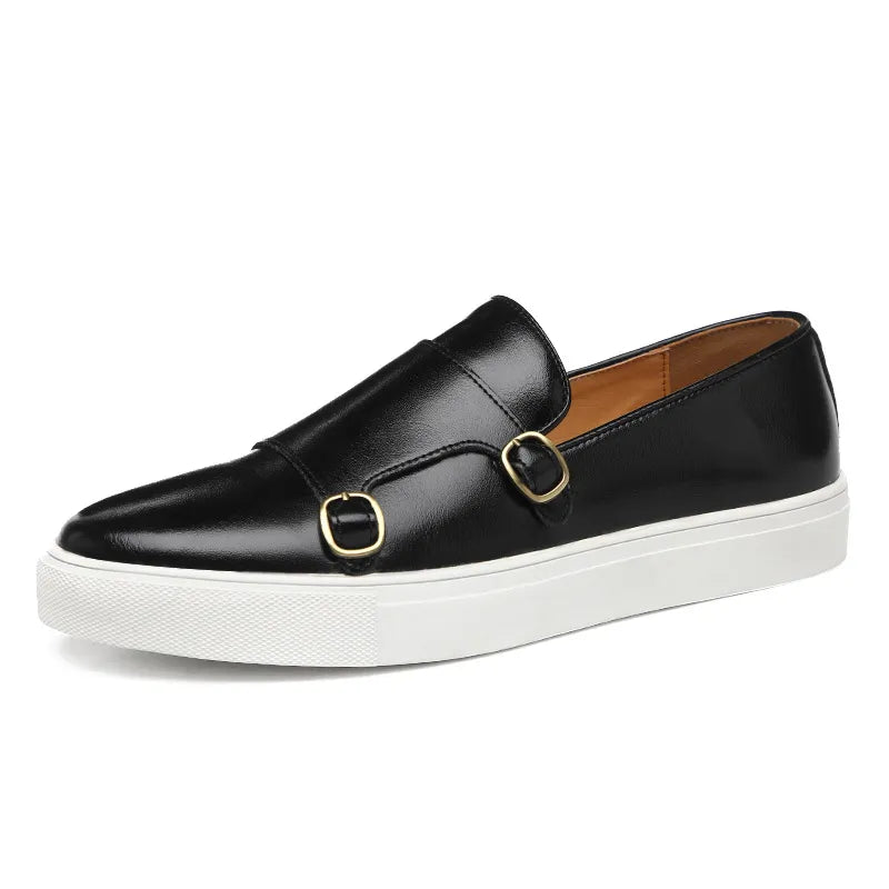 Wygodne męskie buty z klamrami, idealne do smart casual i formalnych stylizacji. Podkreślą Twój styl.