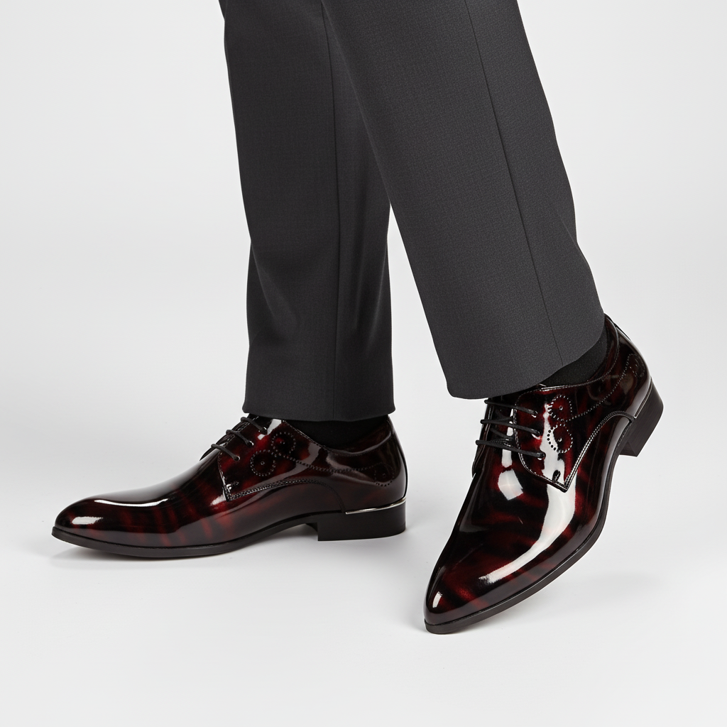 Modne męskie buty Hugh, eleganckie i komfortowe. Idealne na co dzień oraz do formalnych stylizacji jesień/zima.