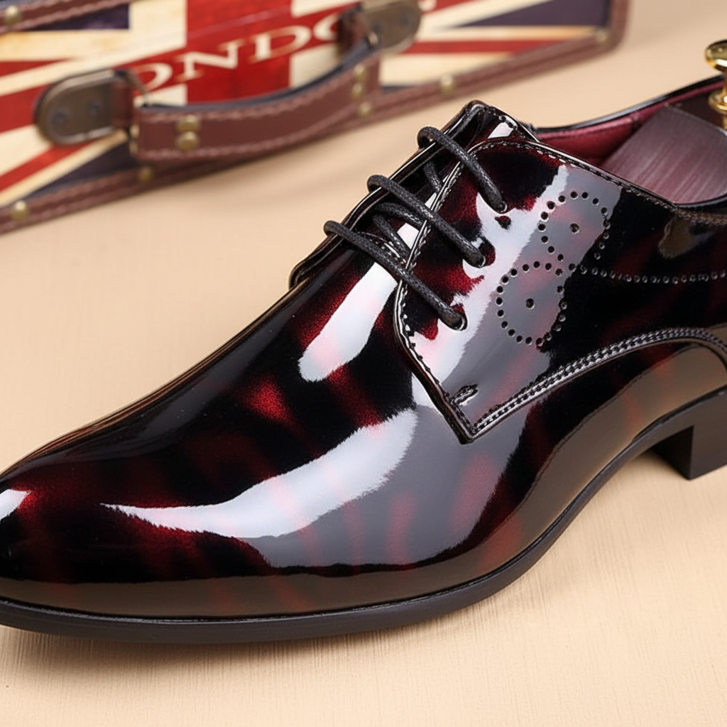 Stylowe męskie buty Hugh z premium skóry, wzór. Komfortowe obuwie formalne i casualowe na jesień/zimę.