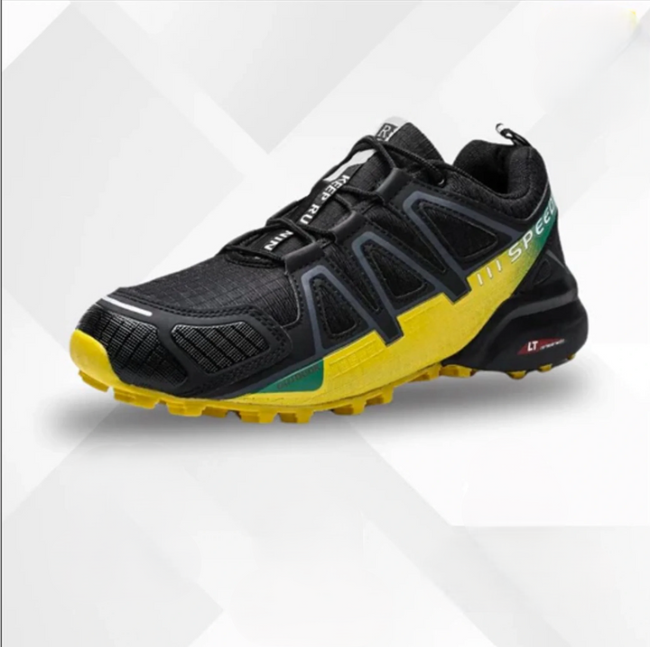 Solidne obuwie outdoorowe Elias unisex z antypoślizgową podeszwą, wspierające stopy na trudnych trasach.
