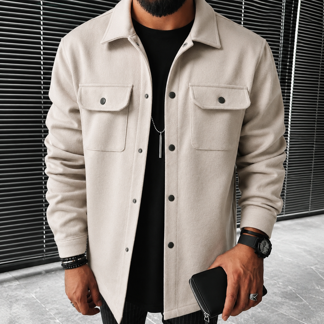 Męska kurtka overshirt, idealna do codziennych stylizacji, modna i praktyczna.