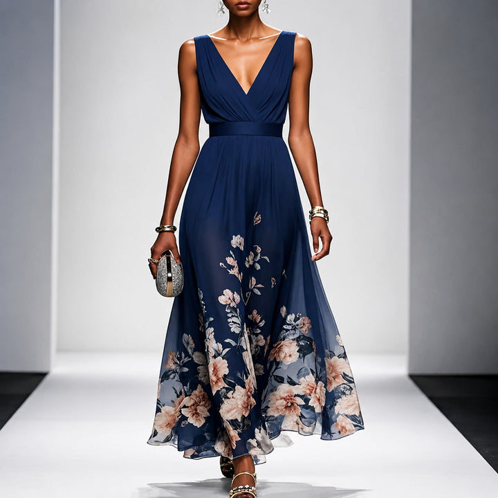 Modelka prezentująca elegancką sukienkę maxi w kwiaty, idealną na letnie wyjścia.