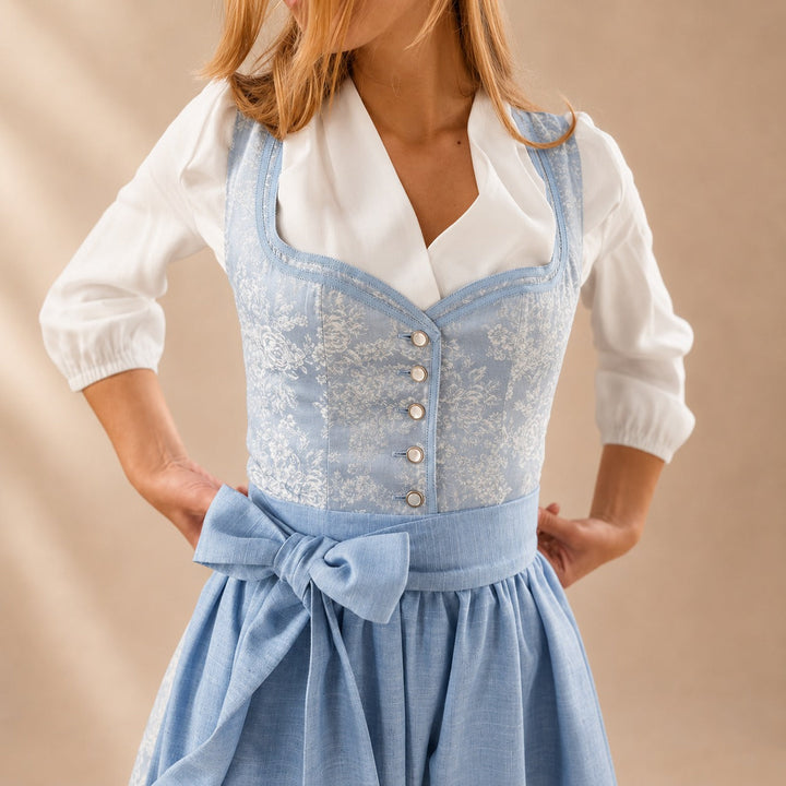 Sukienka damska Dirndl z kokardą, idealna na Oktoberfest. Tradycyjna sukienka bawarska, strój ludowy.