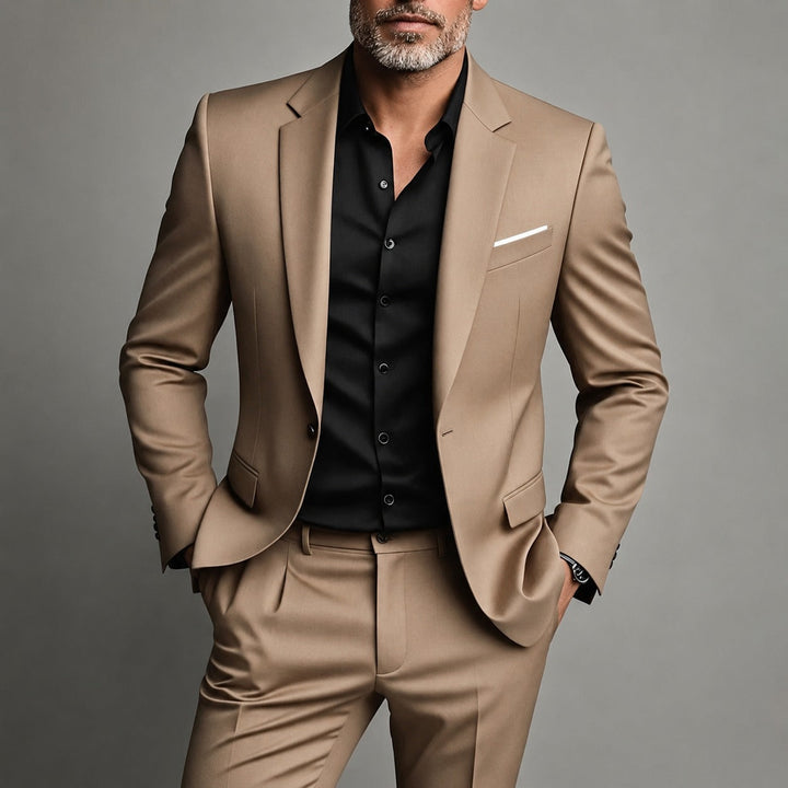 Modny garnitur męski slim fit, idealny na formalne okazje. Elegancki komplet marynarka i spodnie. Odzież biznesowa.