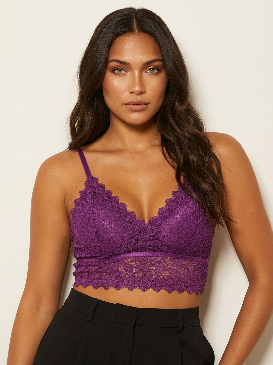 Damski crop top koronkowy, wielokolorowy, z regulowanymi ramiączkami. Wygodny i modny.