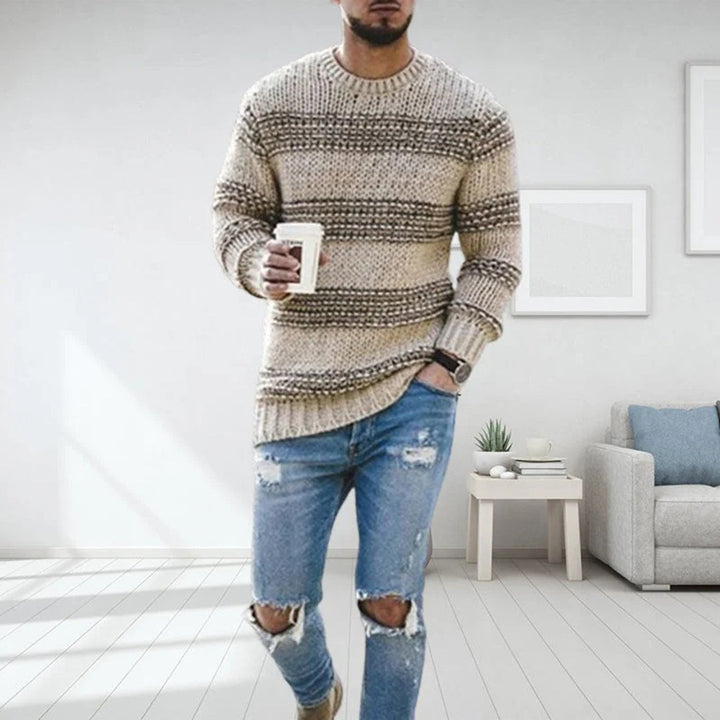 Elegancki męski sweter Carlo. Komfortowy, modny pulower na zimę, idealny do casualowych i stylowych zestawów.