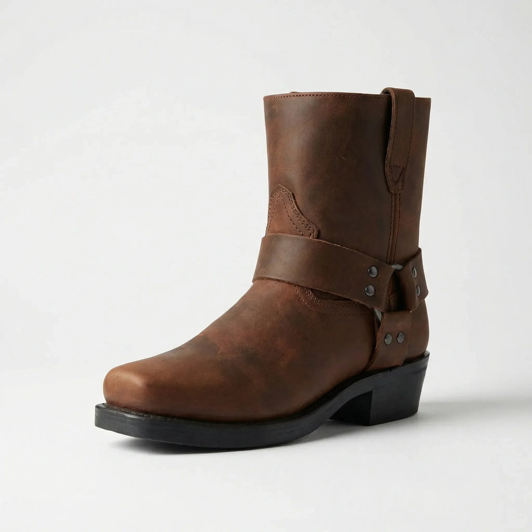 Męskie klasyczne kowbojki westernowe Allan na nodze, podkreślające elegancki styl casual. Buty na co dzień.