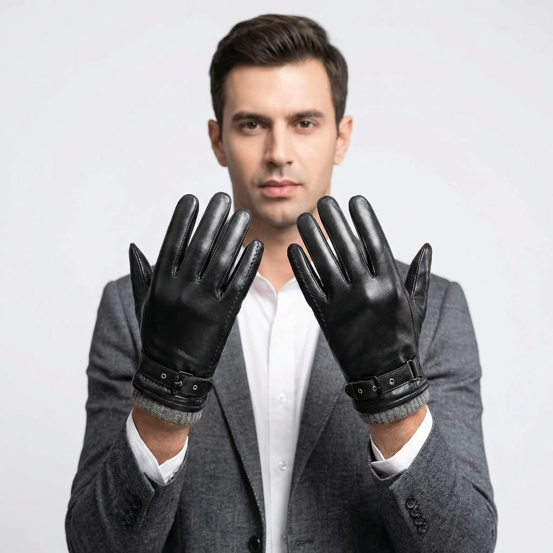 Stylowe męskie rękawiczki dotykowe na zimę, z eleganckim paskiem. Idealne do smartfona.
