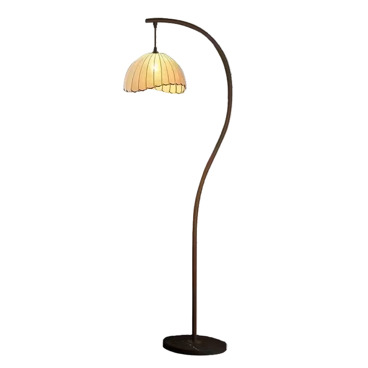 Elegancka lampa podłogowa brązowa z zakrzywioną nogą i kopułowym abażurem, idealna do salonu, nowoczesny design.