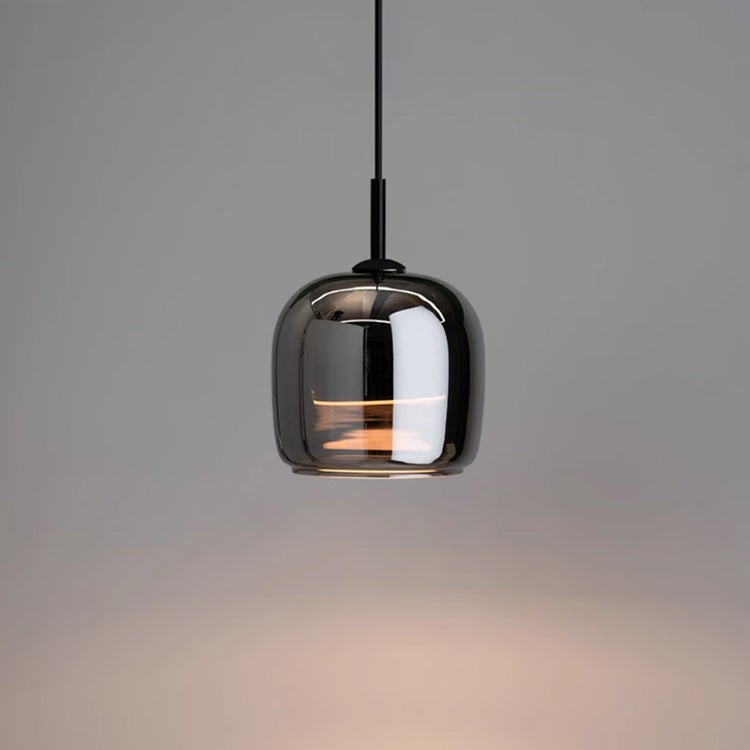 Nordycka lampa wisząca LED Glazura, szklana, idealna do nowoczesnego salonu lub sypialni.