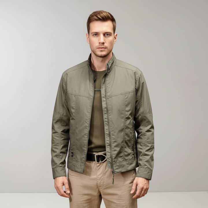 Elegancka męska kurtka przejściowa na zamek. Lekki model Konstantin, idealny do casualowych stylizacji na jesień.