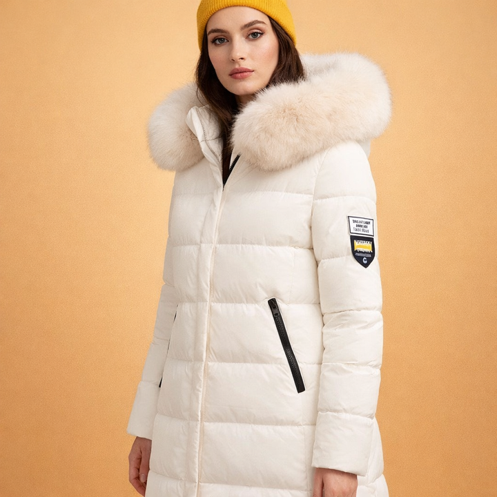 Modna długa parka damska z kapturem, idealna na zimę. Stylowa i ciepła kurtka damska, elegancka.