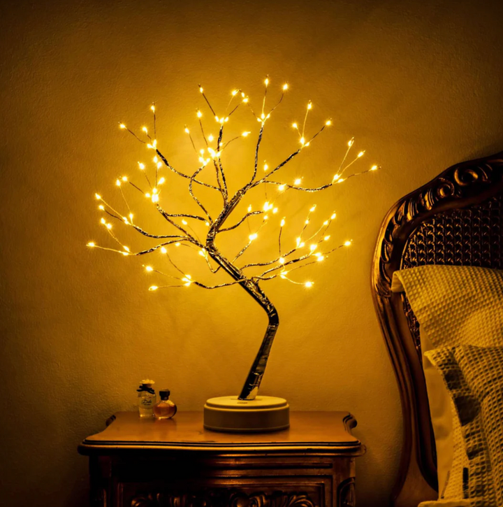 Świecące drzewko LED GlowTree z giętkimi gałązkami, lampka dekoracyjna do nastrojowego oświetlenia wnętrz.
