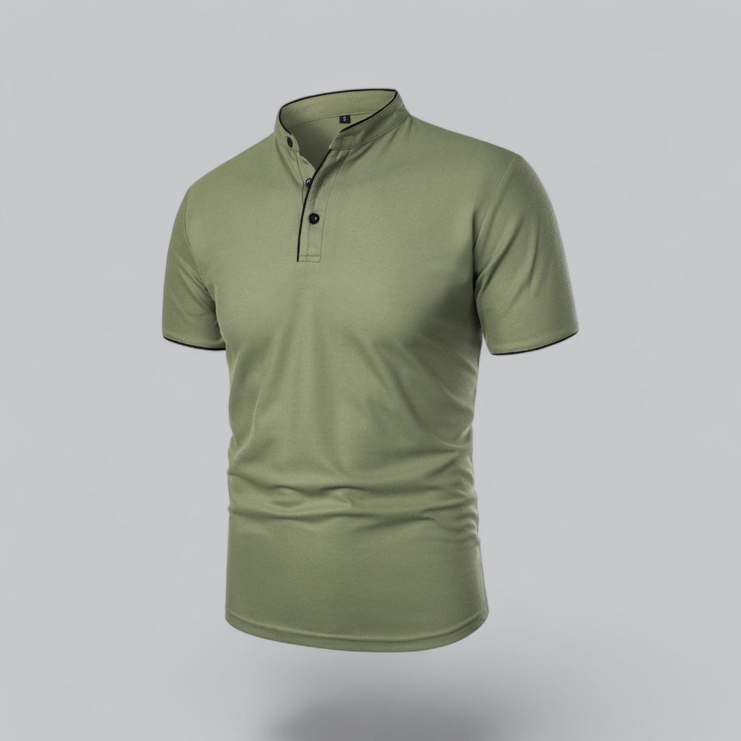 Elegancka męska polo z krótkim zamkiem, krótki rękaw. Komfortowy ubiór na ciepłe dni.