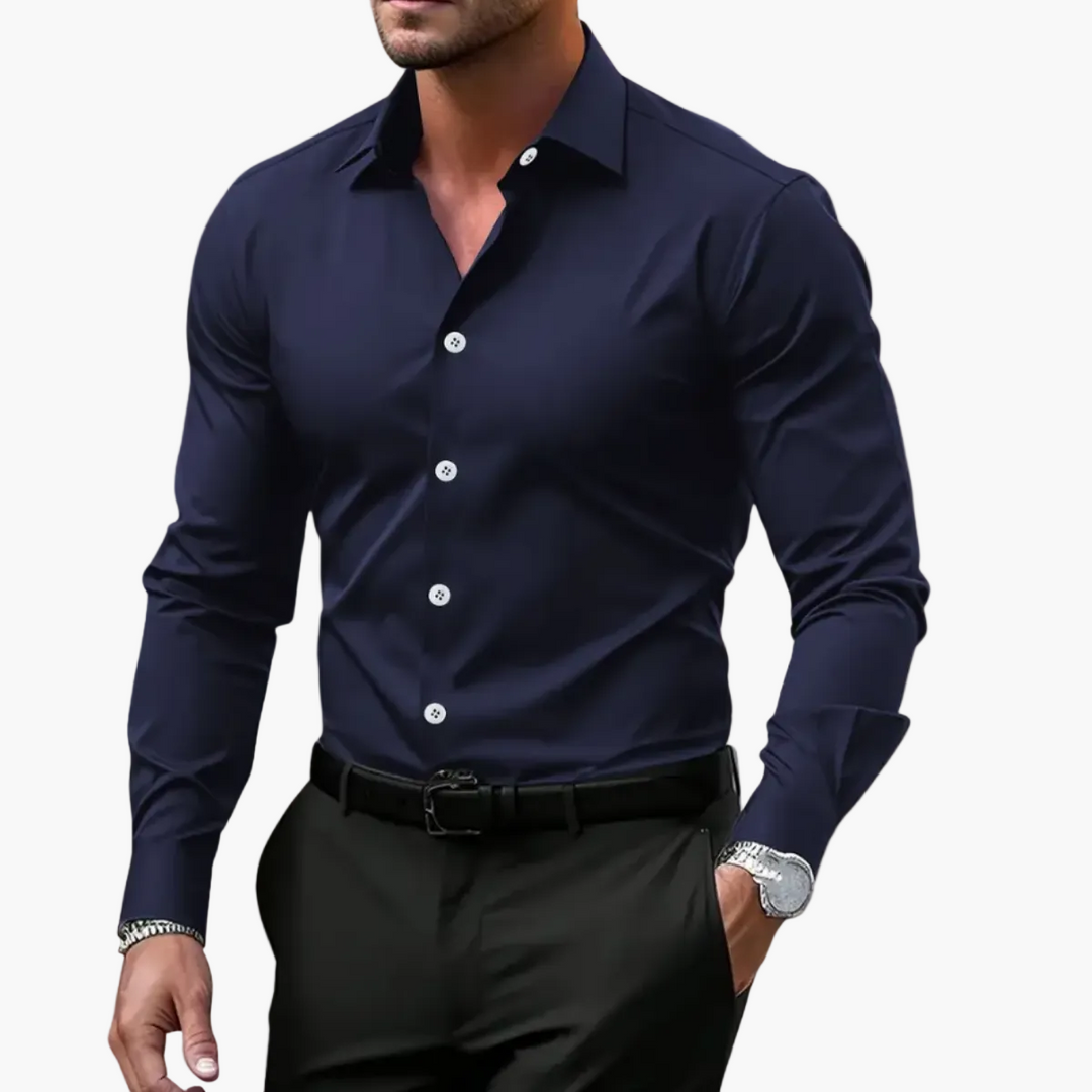 Uniwersalna męska koszula, styl smart casual. Wygodna, klasyczna, do pracy i po pracy.