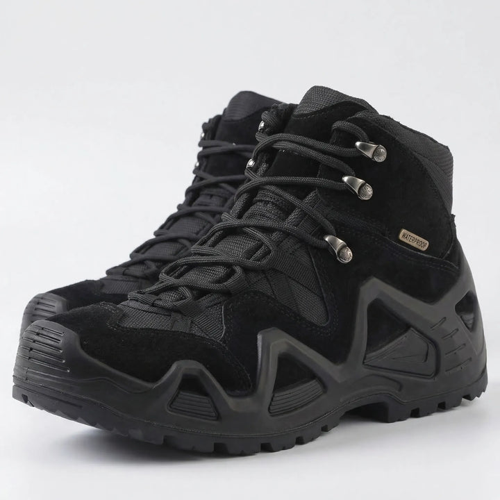 Wygodne wysokie buty taktyczne męskie na outdoor, sznurowane, idealne do trudnego terenu.
