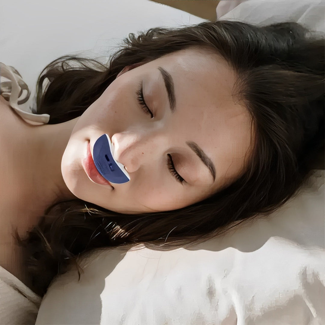 Kompaktowy, bezprzewodowy mikro aparat CPAP dla dorosłych, skuteczny w walce z chrapaniem i bezdechem sennym.