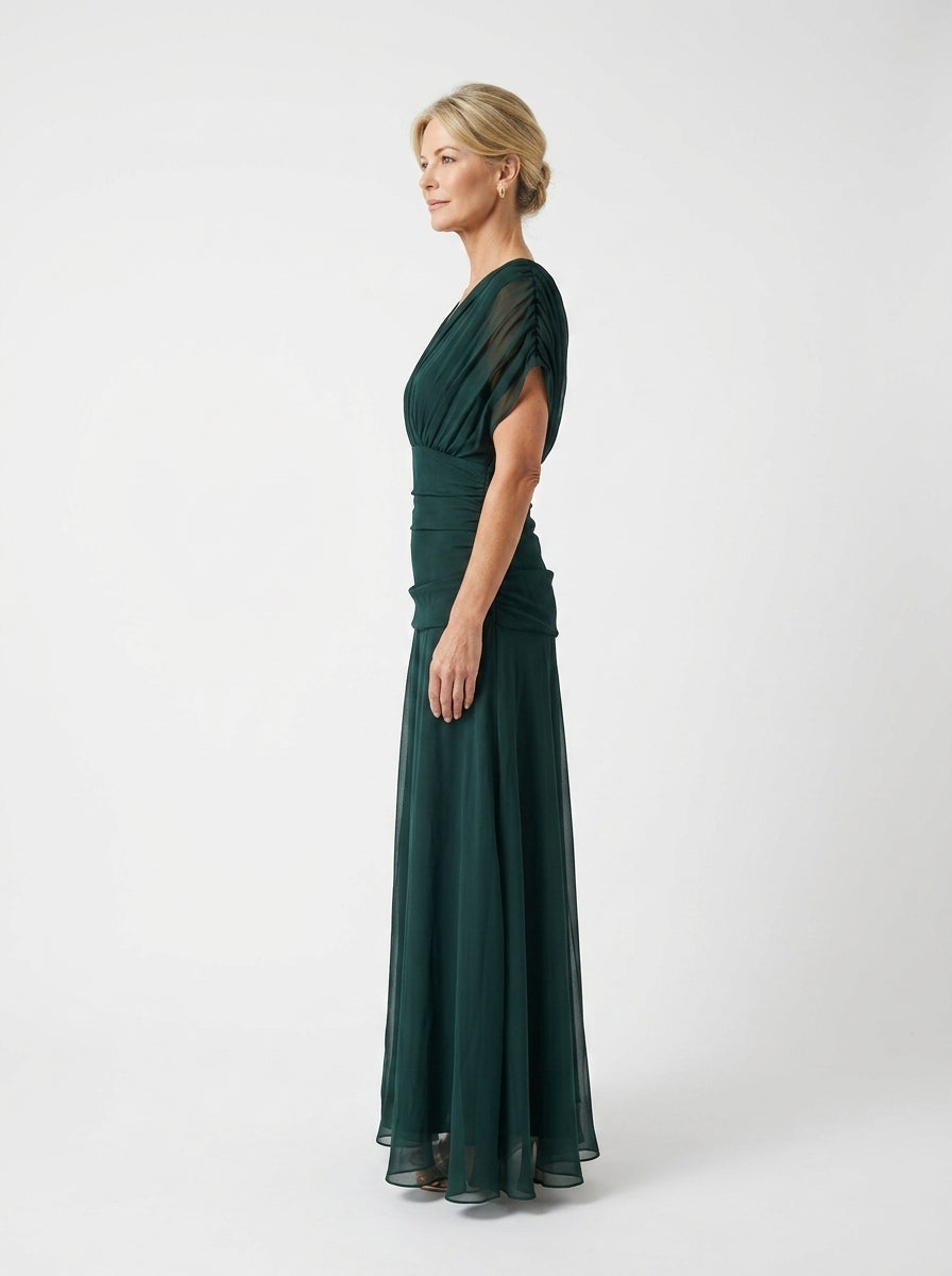 Elegancka sukienka maxi ciemnozielona z dekoltem V, marszczona, na wesele.