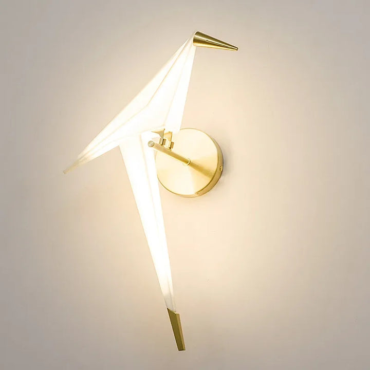 Designerski kinkiet ścienny z unikalnym kranem i abażurem z papieru. Nowoczesna lampa dekoracyjna LED.