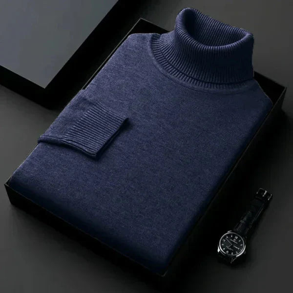 Modny sweter męski z golfem, klasyczny design. Idealny na zimowe stylizacje.