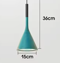 Kwadratowa lampa LED sufitowa, nowoczesne oświetlenie salonu, jasne i wydajne.