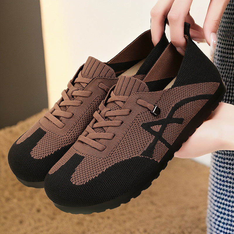 Różowe damskie sneakersy wsuwane. Komfortowe buty z elastyczną cholewką i antypoślizgową podeszwą.