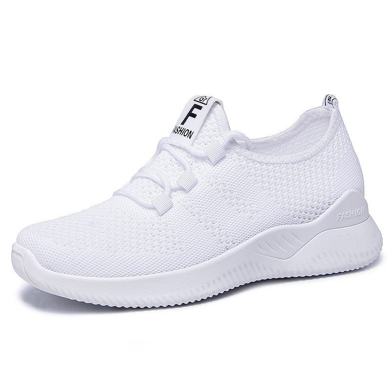 Amortyzowane sneakersy uniseks, wsuwane, zapewniające komfort przez cały dzień.