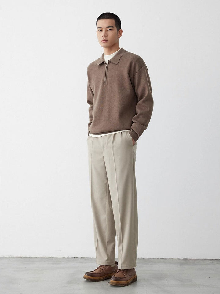 Brązowa bluza polo unisex, luźny krój. Bawełniana, komfortowa i stylowa. Idealna do casualowych stylizacji.