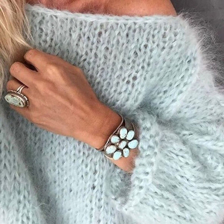Modny sweter Freja damski oversize boho z ażurowym splotem. Idealny na jesienne stylizacje i codzienny komfort.