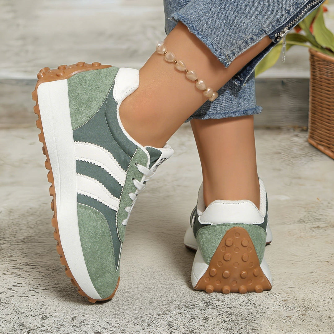 Obuwie damskie sportowe, sneakersy retro do casualowych looków. Wygoda na pierwszym miejscu.