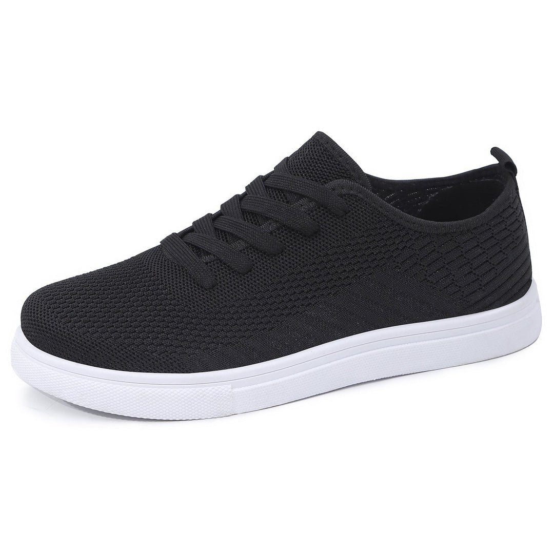Modne damskie sneakersy wsuwane, lekkie i uniwersalne, idealne do codziennych stylizacji.