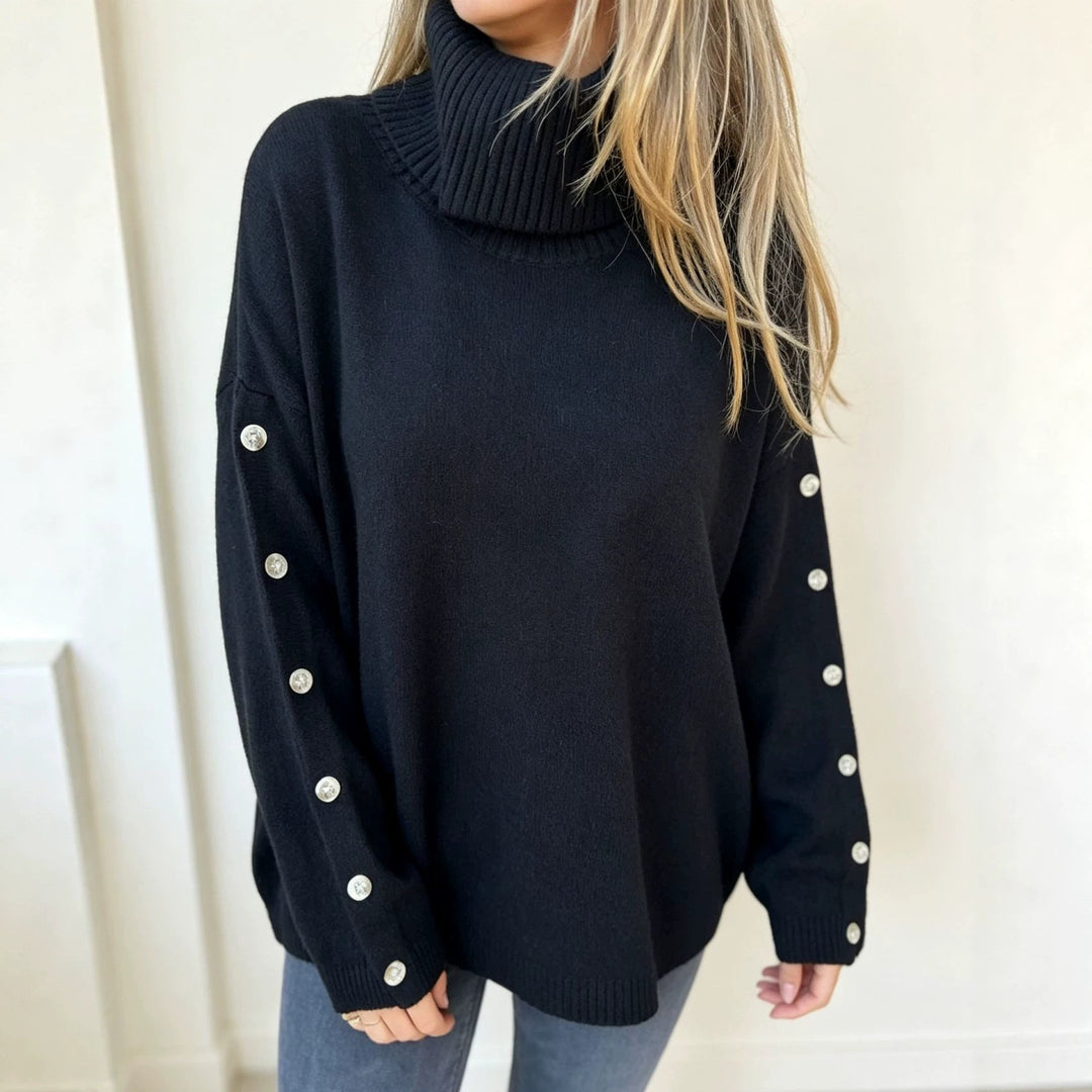 Sweter oversize damski z golfem, ozdobne guziki dodają stylu, idealny na jesień-zimę.