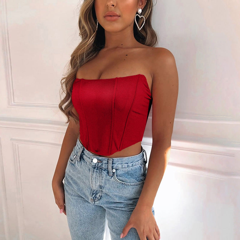 Stylowy top bandeau modelujący, must-have w odzieży damskiej.