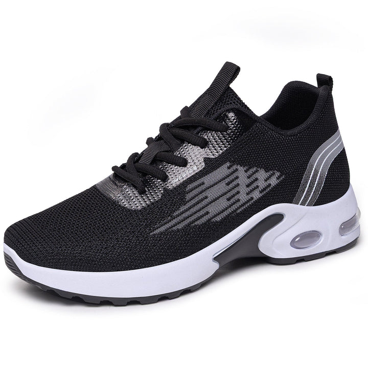 Lekkie i przewiewne sneakersy męskie. Obuwie sportowe z wygodną amortyzacją powietrzną na ciepłe dni.