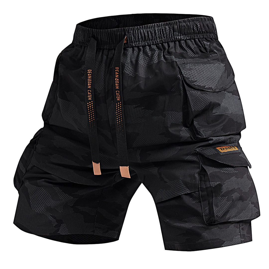 Męskie szorty cargo relaxed fit, idealne na lato. Luźny krój, wygodne kieszenie.