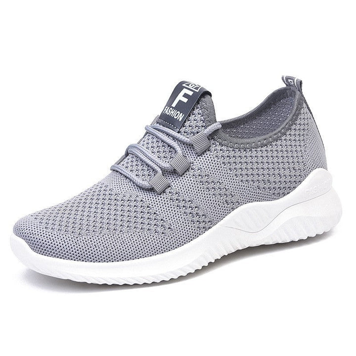 Uniseksowe sneakersy z piankową podeszwą. Wsuwane, komfortowe i przewiewne.