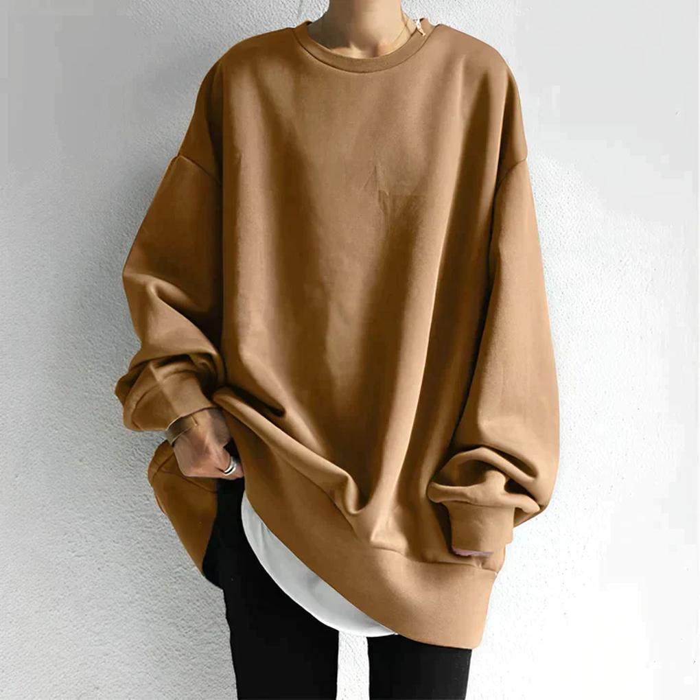 Wygodny damski sweter oversize, idealny do codziennych stylizacji. Luźna dzianina z długim rękawem, casualowy look.