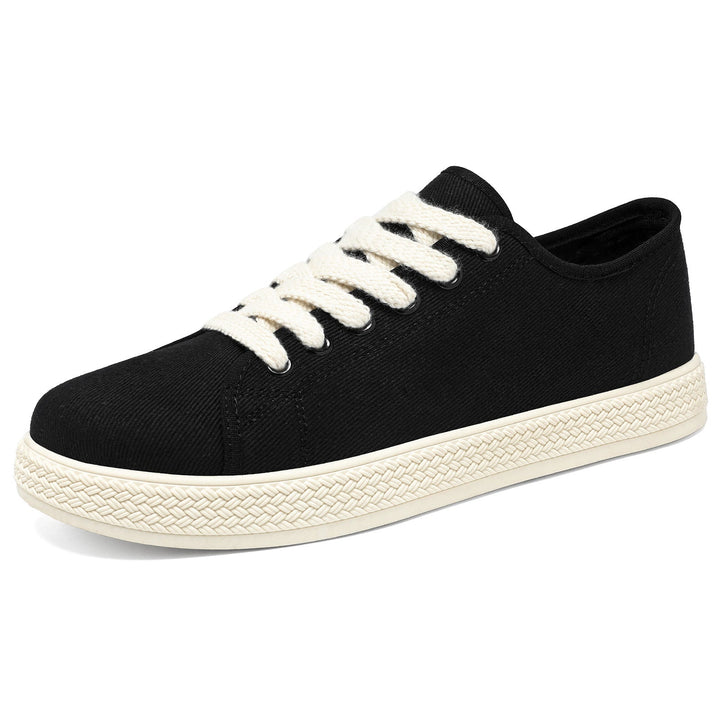 Damskie białe trampki na platformie. Pleciona podeszwa dodaje letniego charakteru. Stylowe sneakersy damskie.