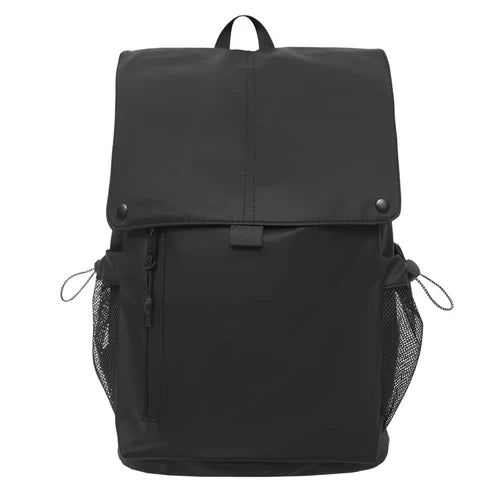 Plecak z dedykowaną, wyściełaną przegrodą na laptopa. Komfortowy i bezpieczny transport sprzętu.
