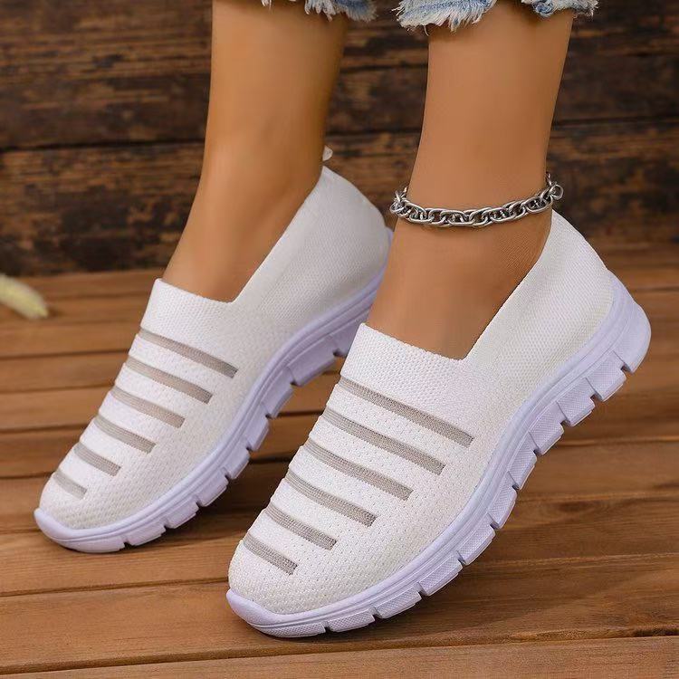 Para damskich sneakersów wsuwanych, lekkie i elastyczne, komfortowe obuwie na co dzień, bez sznurowadeł.