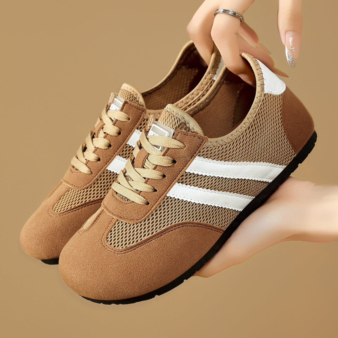 Damskie sneakersy retro low top: Stylowe, lekkie buty damskie na co dzień, idealne do miejskiego casualowego looku.