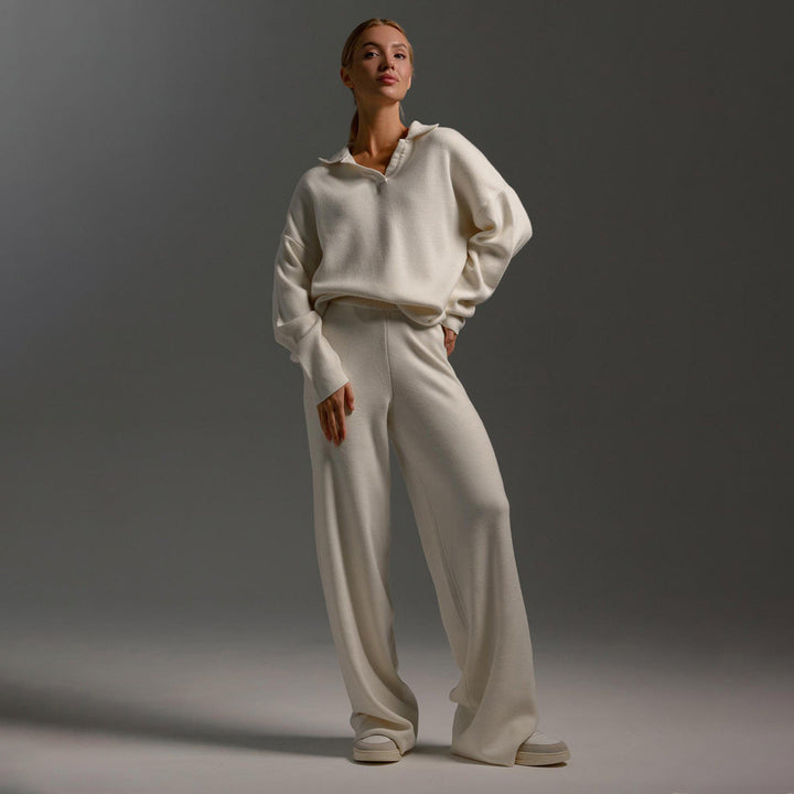 Wygodny komplet damski oversize, doskonały na casualowe wyjścia. Sweter polo i modne spodnie.