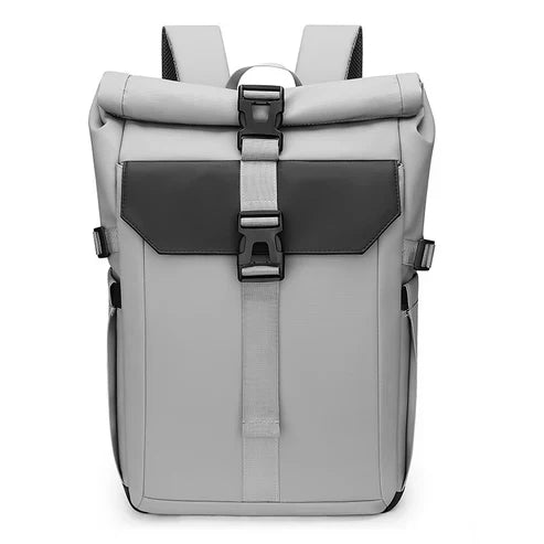 Wytrzymały plecak rolltop unisex, wodoodporny materiał, idealny na miejskie przygody.