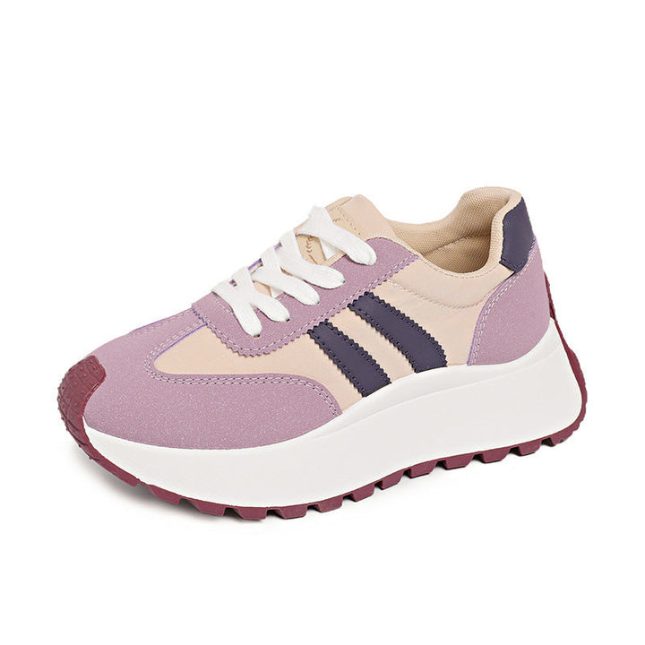 Unikalny design damskich sneakersów chunky. Modne buty na platformie, idealne do wyrażenia stylu ulicznego.