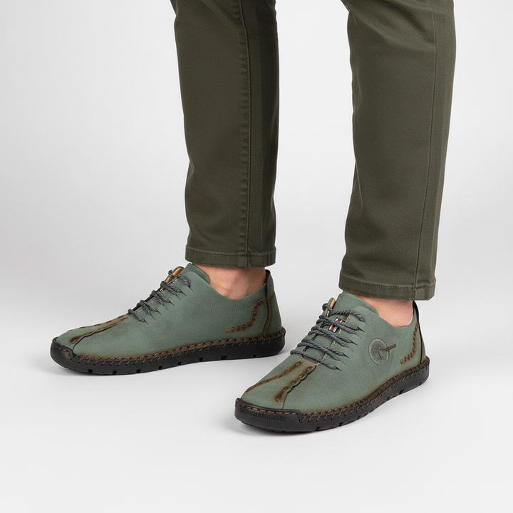 Casualowe męskie sneakersy Raymond ze skóry, stylowe i komfortowe buty ortopedyczne na każdą okazję.
