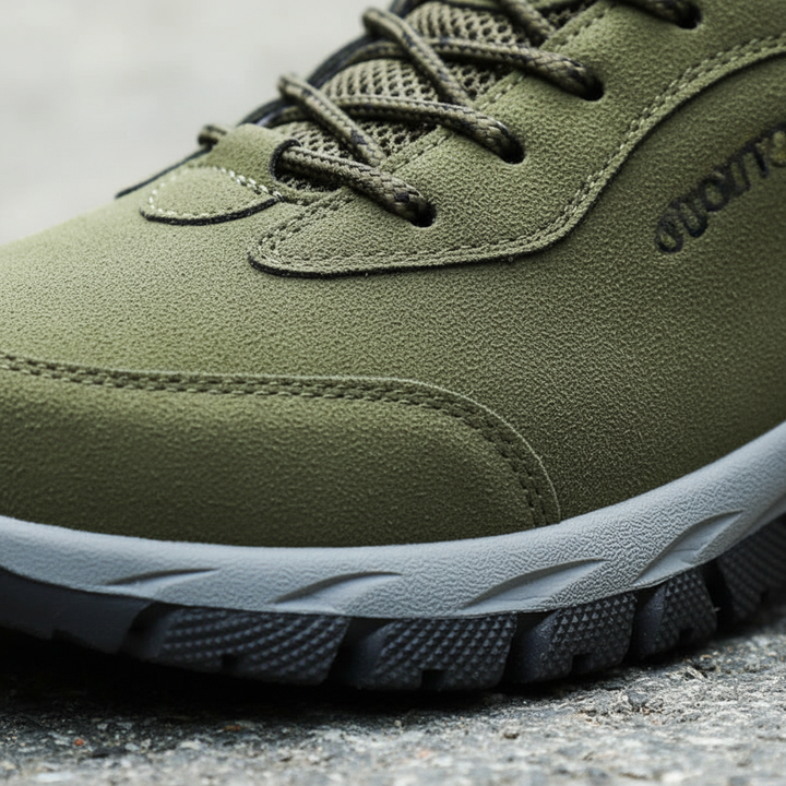 Komfortowe męskie buty trekkingowe Floyd. Ortopedyczne, z solidną amortyzacją, idealne na długie wędrówki.