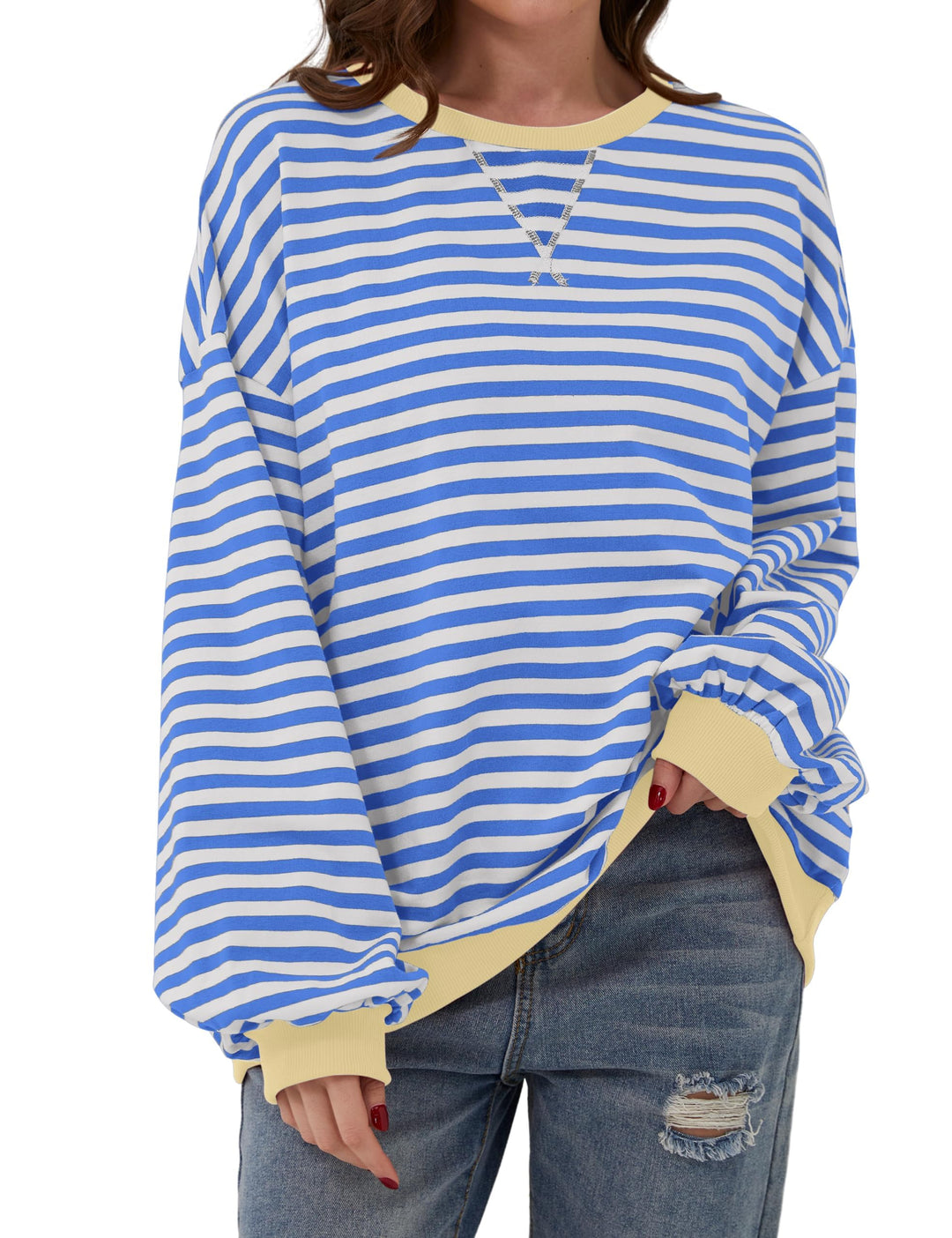 Stylowa bluza damska w paski, oversize, okrągły dekolt. Długi rękaw, swobodny krój, modna.